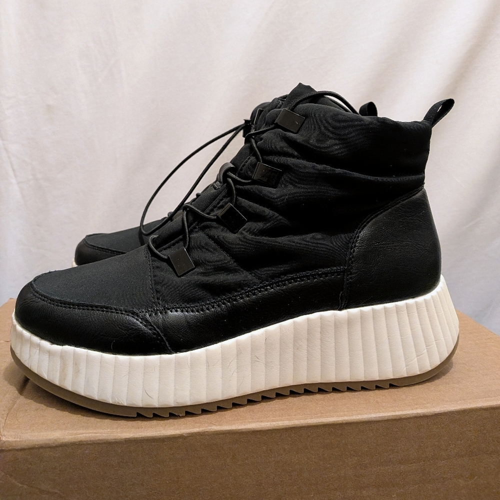 Falls Creek Black High-Top Women's Sneakers